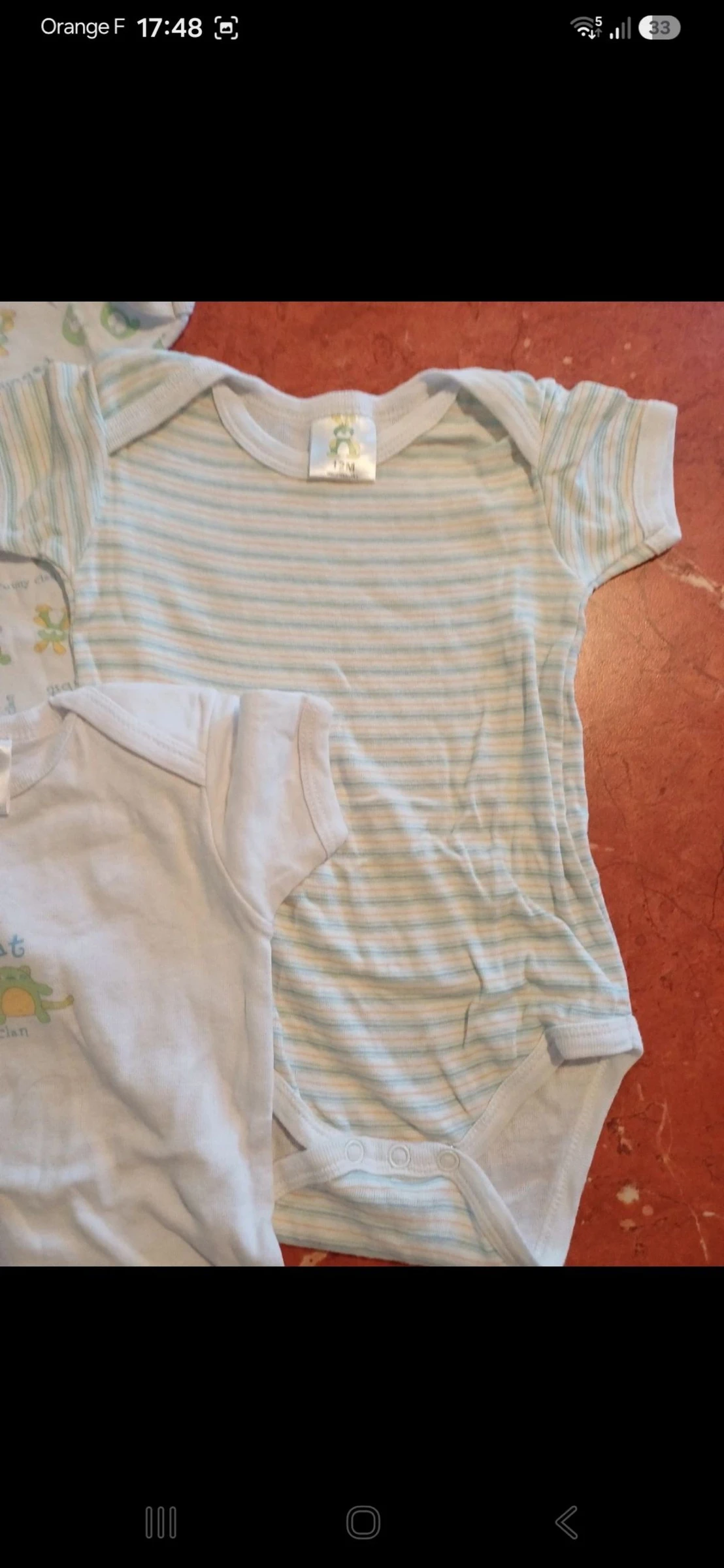 Lot van 3 baby body's maat 12 maanden – photo 3